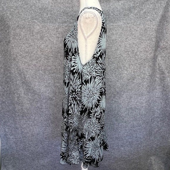 Secret Beach Hawaii Floral Shift Dress Black Blue Sleeveless CoverUp Vacation OS - Picture 5 of 8